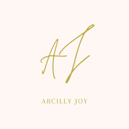 Arcilly Joy vous propose des accessoires faits à la main avec précision et délicatesse, pour apporter originalité et allure à votre style. Parmi nos boucles d'oreilles, bracelets, boutons de manchettes etc... vous trouverez immanquablement  le modèle fait pour vous !

Nos articles sont crées artisanalement à partir d'argile polymère et d'accessoires en métal (plaqué or acier inoxydable, zinc et laiton).

​